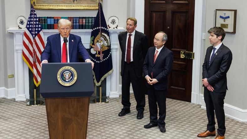 特朗普力挺投资,“星际之门”拉来千亿美金